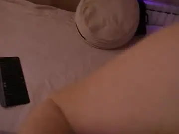 Chaturbate Private Sex Chat of redhead_shark