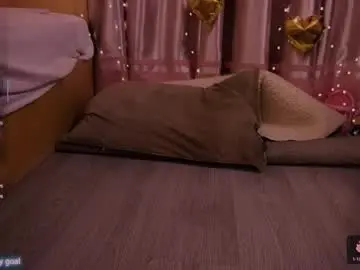 Chaturbate Sex Chat of redhead_shark