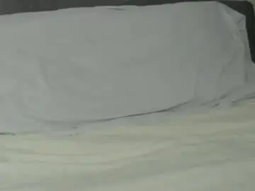 Chaturbate Live Sex Cam of tinaxxxpetite