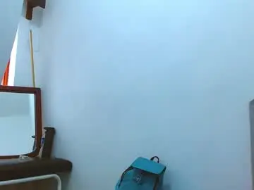 Chaturbate Live Sex Cam of tomboyblue