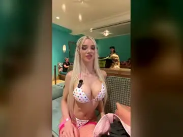 Chaturbate Live Porn of bunnydollstella