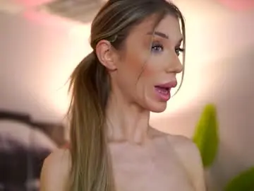 Chaturbate Best live sex cam show of ellieredd