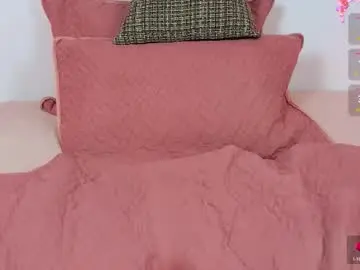 Chaturbate Free Live Porn of emma_revees