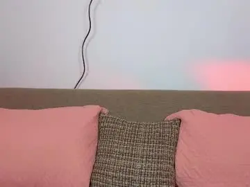 Chaturbate Free Live Porn of emma_revees