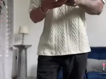 Chaturbate Live Sex Cam of jordandenis17