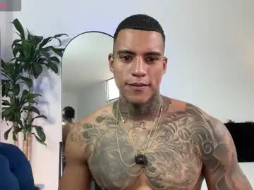 Chaturbate Sex Chat of jordandenis17