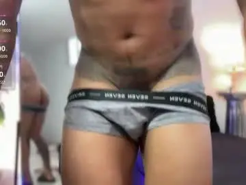 Chaturbate Watch Live Sex Cams of jordandenis17