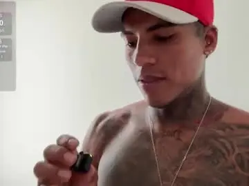 Chaturbate Sex Chat of jordandenis17