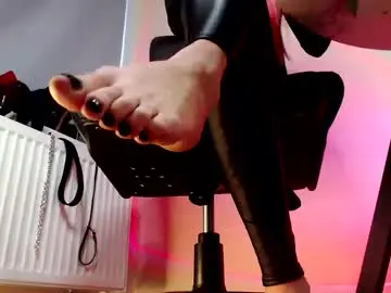 Chaturbate Live Sex of mistress__alice_