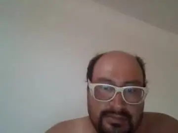 Chaturbate Free Live Porn of papi_adiel4