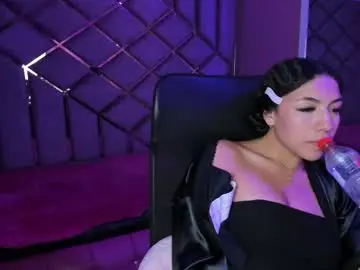 Chaturbate Free Porn Cam of poly_sasha_