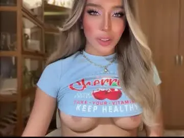 Chaturbate Live Porn of yourlovingpearlita1000