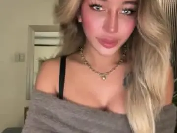 Chaturbate Watch Live Sex Cams of yourlovingpearlita1000