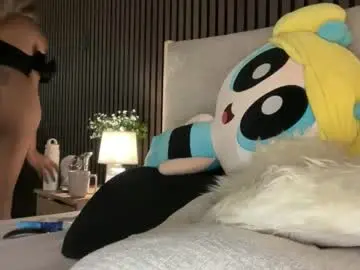 Chaturbate Free Porn Cam of yourlovingpearlita1000