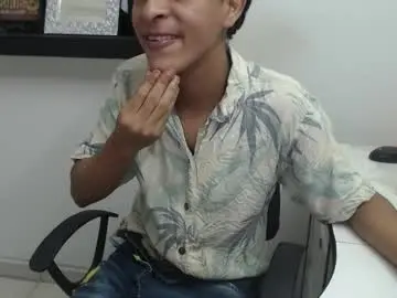 Chaturbate Free Live Porn of andressdean