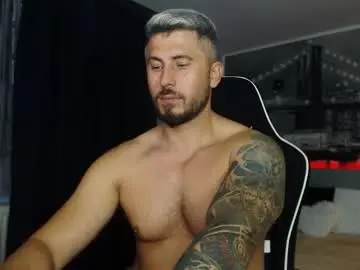 Chaturbate Live Sex Cam of andysoul340