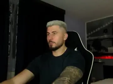 Chaturbate Live Sex of andysoul340