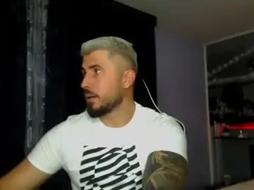 Chaturbate Watch Live Sex Cams of andysoul340