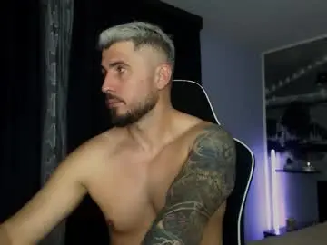 Chaturbate Best live sex cam show of andysoul340