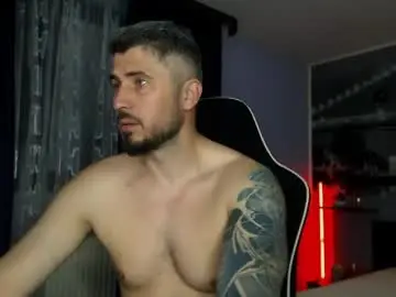 Chaturbate Live Sex Cam of andysoul340