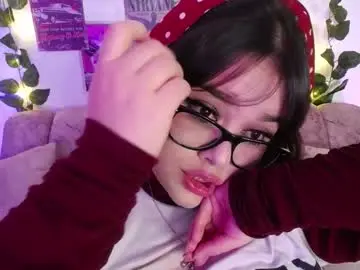 Chaturbate Sex Cam of chaarlotte_1