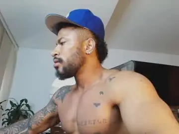 Chaturbate Free Porn Cam of clark_strong