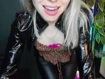 Chaturbate Adult Video Chat of heidi_pleasure