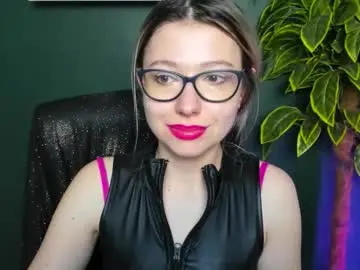 Chaturbate Best live sex cam show of heidi_pleasure