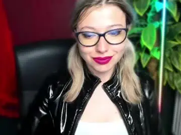 Chaturbate Free Porn Cam of heidi_pleasure