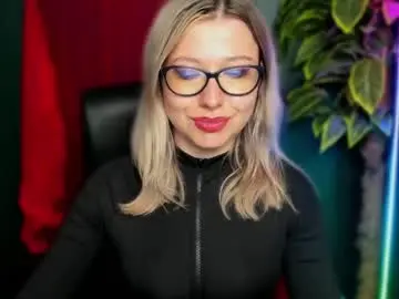 Chaturbate Sex Chat of heidi_pleasure