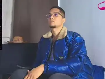 Chaturbate Sex Cam of roy_barney