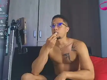Chaturbate Adult Video Chat of roy_barney