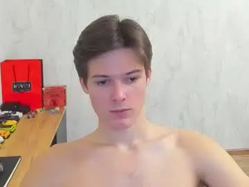 Chaturbate Live Sex Cam of timytwinkboy