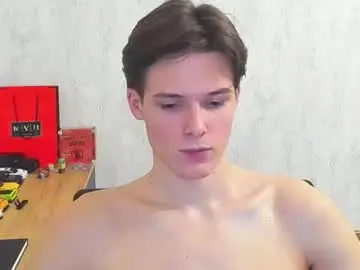 Chaturbate Live Sex Cam of timytwinkboy