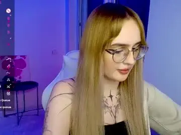 Chaturbate Adult Video Chat of arcticivy