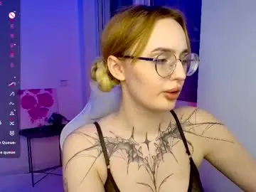 Chaturbate Free Live Porn of arcticivy
