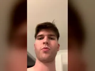 Chaturbate Live Sex Cam of aussieboyethan