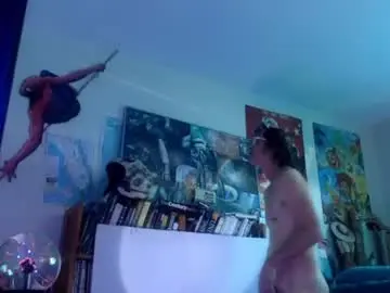 Chaturbate Live Sex Cam of bottomboo7