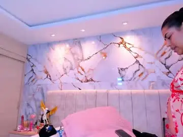 Chaturbate Free Porn Cam of kiana_cream