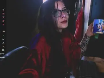 Chaturbate Live Sex Cam of lilithmystic01
