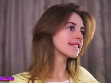 Chaturbate Live Porn of plump_bums