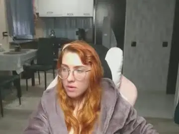 Chaturbate Live Sex Cam of reginasmilee