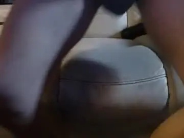 Chaturbate Live Sex Cam of honeylovelace777