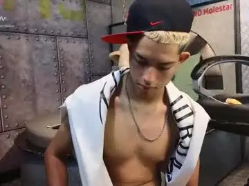 Chaturbate Free Porn Cam of itszairen