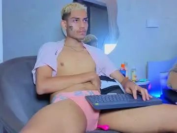 Chaturbate Live Sex of itszairen