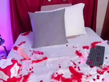 Chaturbate Free Live Porn of laragoldd