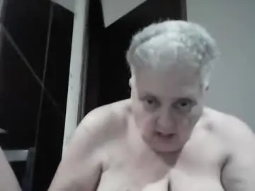 Chaturbate Live Sex of marilu64