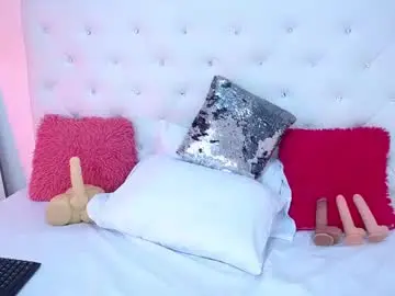 Chaturbate Free Porn Cam of molly_curvyhot