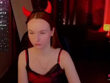 Chaturbate Live Sex Cam of mya_sun