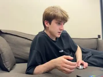Chaturbate Best live sex cam show of panda_b0y